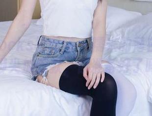 BoBoSocks袜啵啵 - 糯米的薄白丝图集：脚尖加固款，你准备好了吗？