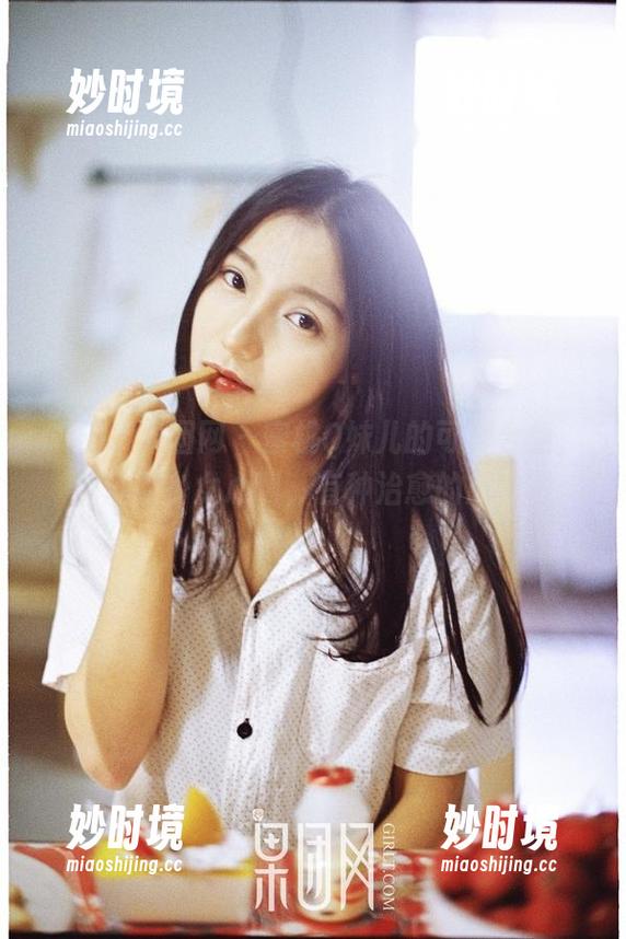 GIRLT果团网 - 蜜桃Q妹儿的可爱合集，满满的少女心啊，有种治愈的感觉。-妙时境