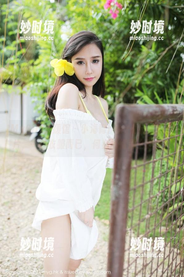 MyGirl美媛馆 - 小海臀rena最新毛衣照片，一件衣服而已，何必搞得那么迷人！-妙时境
