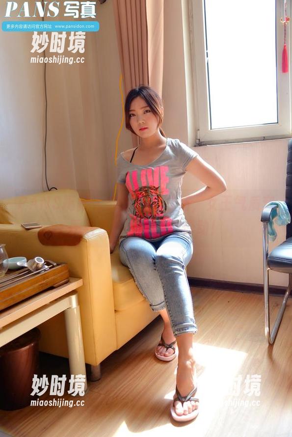 PANS摄影 - 梦楠闪亮登场，女王气质套图合集，让你心里悸动！-妙时境