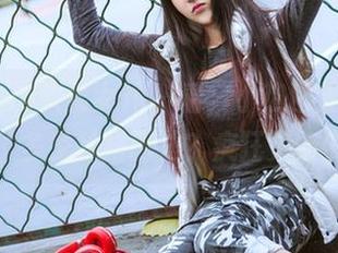 TouTiao头条女神 - 看，小热巴连体衣里藏了多少种搭配法？疯狂更新中！
