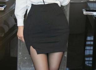 UGirls尤果网 - 教室的四角：欣杨Kitty的资源和时光之舞