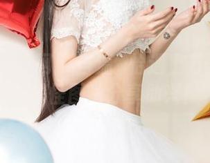 UGirls尤果网 - 当温鈊怡遇上万圣节：一波搞怪图片分享助兴！