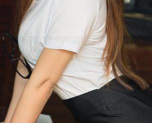 UGirls尤果网 - 谭晓彤的死库水精选原图：美得让人生气！