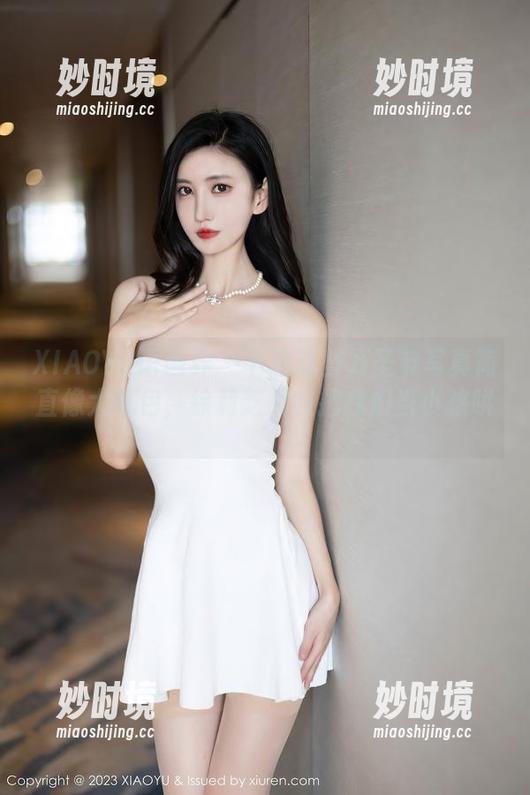 XIAOYU语画界 - 下载这些万圣节写真简直像大礼包，徐莉芝又在把我们当小孩哄。-妙时境