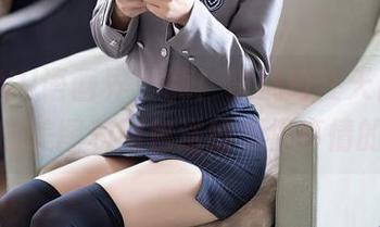 XIAOYU语画界 - 嗨！蜜桃酱在天台上，特别的美图和图包送给爱搞事情的你！