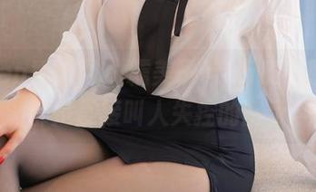 Xiuren秀人网 - 糯美子Mini皮衣照，满满都是直接叫人失控的暗示。