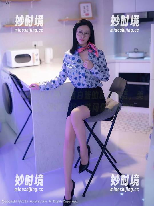 Xiuren秀人网 - 萌白酱的粉色物语，美图一拍，惊艳全场，就问你怕不怕？-妙时境