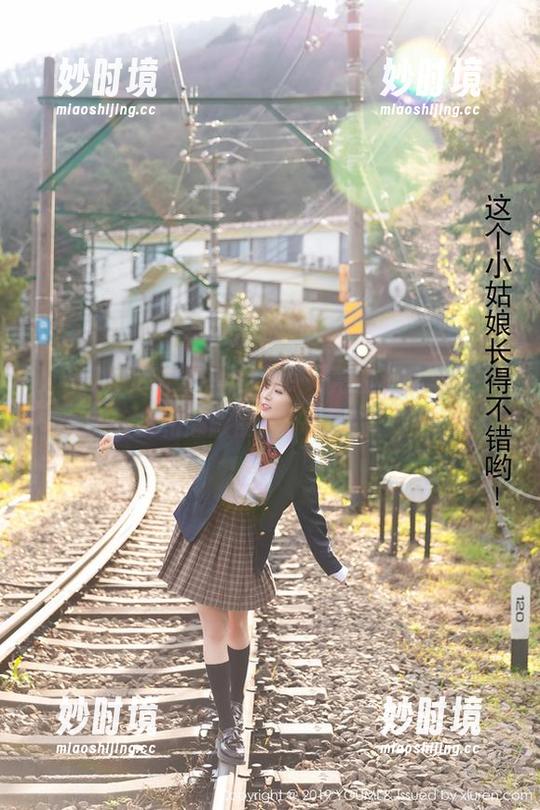 YouMi尤蜜荟 - little贝壳的私房写真，毛衣和懒散的日子似乎很搭？-妙时境