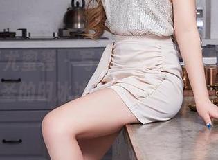 YouMi尤蜜荟 - 写真没底限，私拍画面里，万圣的田冰冰，我懂你的小心机！