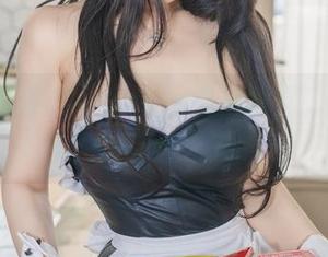 Zzyuri的Blueming免费套图，带你迷失在蓝色之间。