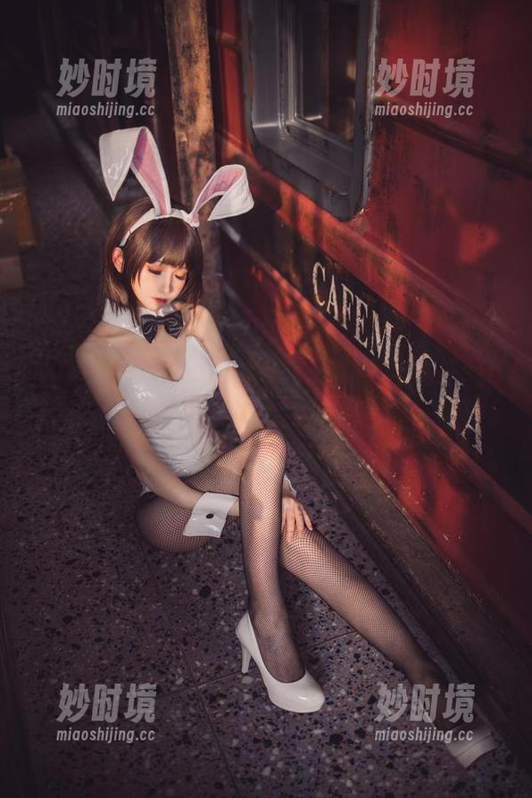 倒带一下，coser衣衣x玛丽萝丝的泳装cos，要不要来点资源惹？-妙时境