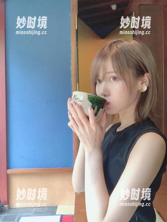 谁能抵挡得住这一对？图库里的けん研PINK×BLUE，下载前先确定好不会让心脏受不了。-妙时境