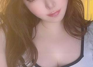 哦，サク(saku)的在线美图，真心好想搬进她的日常里，哈哈，果然是个贪心鬼！