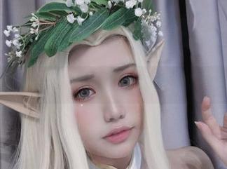 终于等到一笑芳香沁的裸足更新，果然不容小觑！