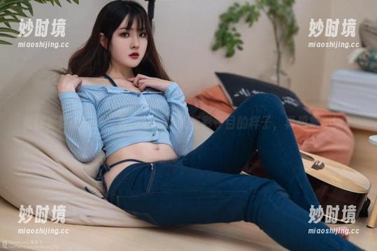 看你夏夏的写真全集，里面的束光彩夺目的样子，真想象不到！-妙时境