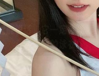 如果网盘能说话，它一定会念叨：快来下载倦倦喵的泳衣！