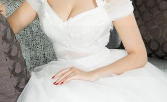 克拉女神 - 当我发现宋黛最新的缤纷梦境写真，脑海里冒出好多奇怪的画面！