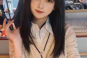 大肉丸Amiee的婚纱写真：不小心就想为她的裙摆喝彩