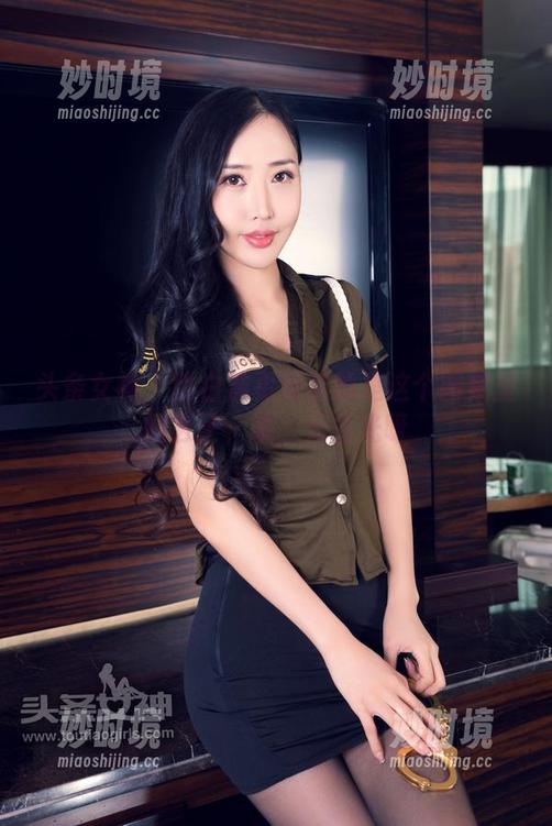 头条女神 - 比白袜更吸引的是这个图集里的玄子，哦，无圣光呀-妙时境