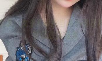 图片合集：女主K给我当秘书的花样日常，禁忌的透视美
