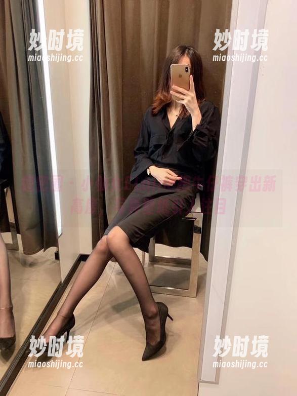 微密圈 - 小仙女ELaine把牛仔裤穿出新高度，写真壁纸引人注目-妙时境