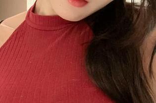微密圈 - 小玉吃果冻的作品更新，警告：你将被可爱暴击。
