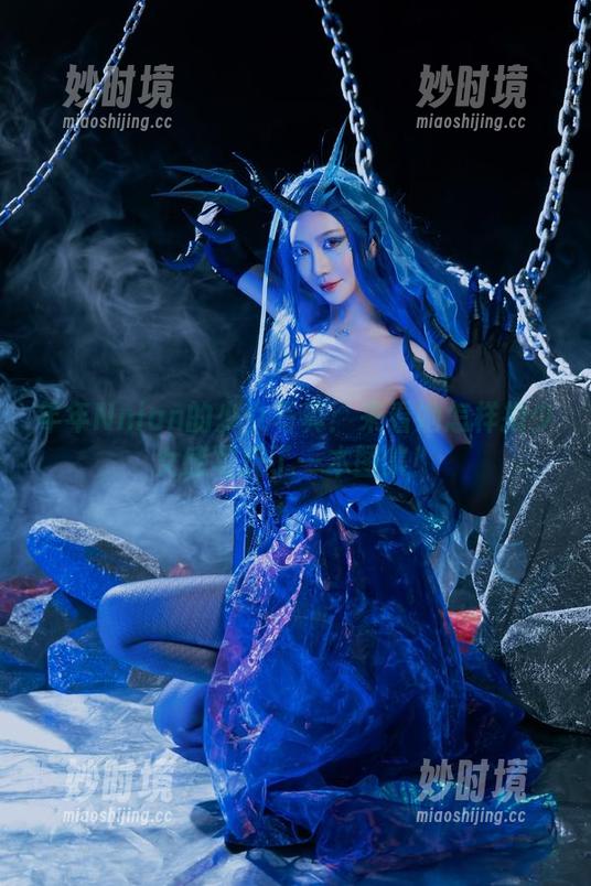 年年Nnian的少女写真：来看她怎样把少女感写成了一本图集！-妙时境