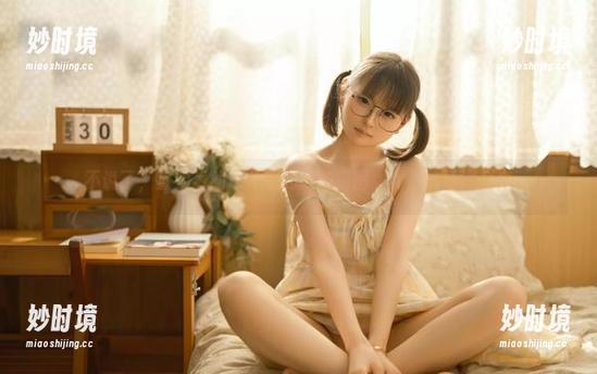 不说了，直接看幼水铃衣的私拍原图，女王气场满分！-妙时境