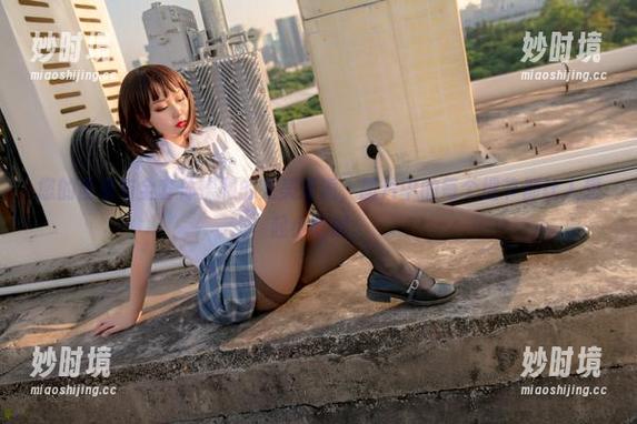 您的蛋蛋与全套体操服的完美邂逅，图片中的每个细节都让人想起小时候。-妙时境