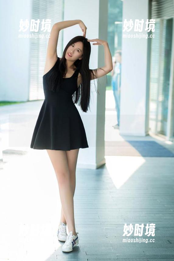 推女郎 - 王李丹尼的心灵之袜——写真集等你来下载哦-妙时境