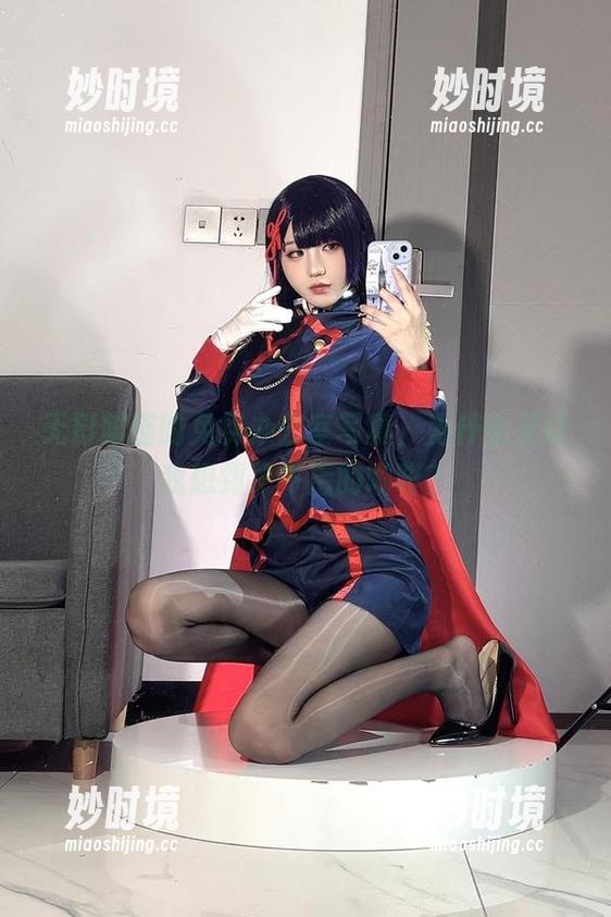 无影喵喵的免费办公室写真，为什么又让我想到了午后的咖啡？-妙时境