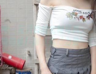 梦丝女神 - 花月舞的定制写真：一丝不苟的肉丝！哪么有‘力量’？