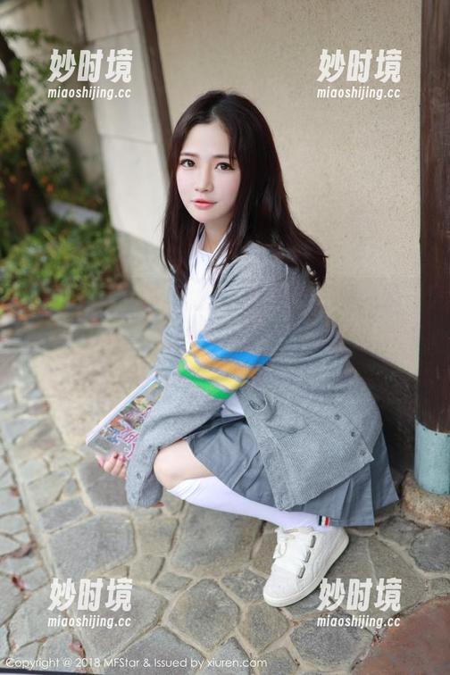 模范学院 - 徐微微mia的写真时刻:说好的优雅礼服,结果却有种去参加聚餐的气氛……-妙时境 模范学院 - 徐微微mia的写真时刻:说好的优雅礼服,结果却有种去参加聚餐的气氛……-妙时境