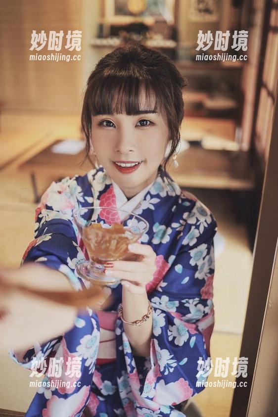 图包大揭秘：泥泥汝雾里看花的私房写真，意外中的美好-妙时境