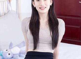 物恋传媒 - 看看小晴的浴室图包，镜子里的自己突然不想照了，难道泡澡也是一门玄学？