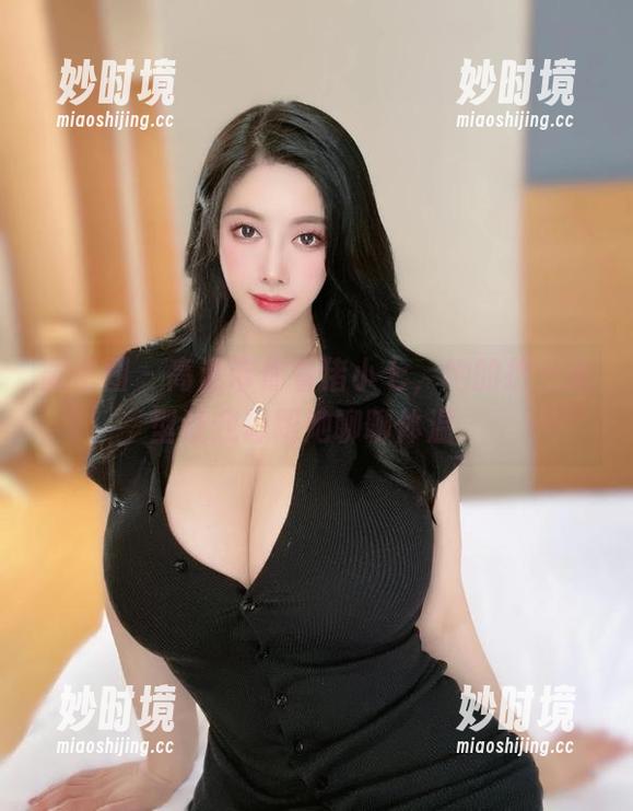 微密圈 - 高清带你看猪小七，她的护士造型让我想跟她聊聊体温。-妙时境