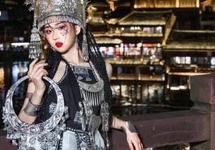 分享声势：瓦斯塔亚小龙虾与伊芙琳的热忱探戈，谁想过的如此“烧脑”？