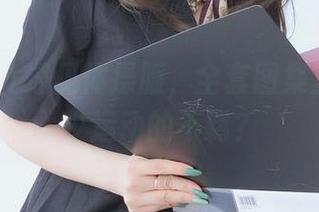当白银81遇见体操服，全套图集里藏着多少运动的不羁？
