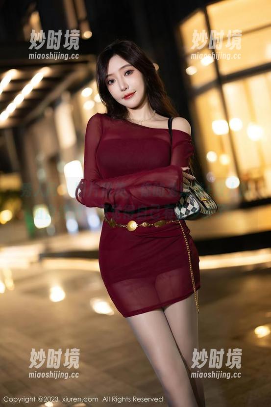 秀人网 - 图片很美，你的兔妹妹+双人的组合绝妙，真觉得自己有些多余了。-妙时境