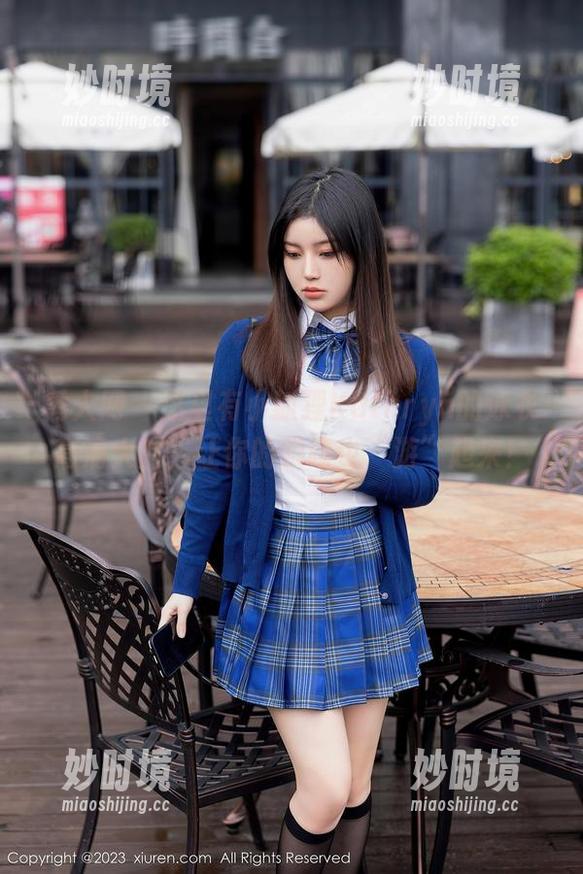 秀人网 - 这里有小狐狸Kathryn的泳衣高清大片，让你的眼睛也“游”起来！-妙时境