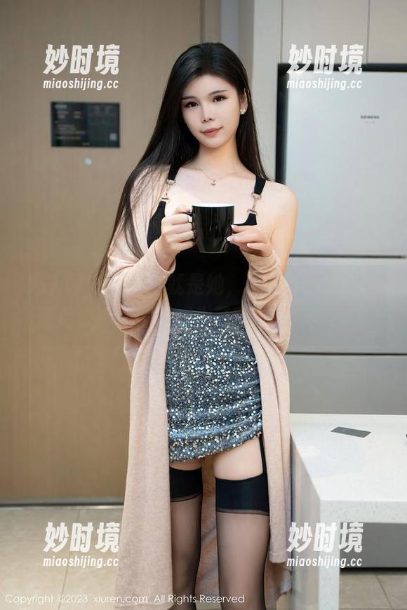 秀人网 - 正常她就是她，林文文穿上水手服后，高清照片成为了我的梦中情景？-妙时境