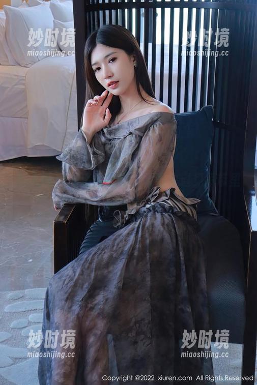 秀人网 - 高清看过瘾，闲聊中遇见吊带里的玥儿玥-妙时境