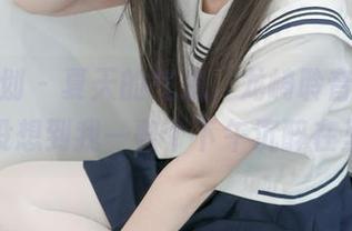 紧急企划 - 夏天的气息，龙崎聆音最新原图，没想到我一整个下午沉醉在里边。