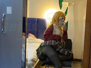 芋圆侑子的小恶魔，原图太有意思，下载一份留作纪念吧！