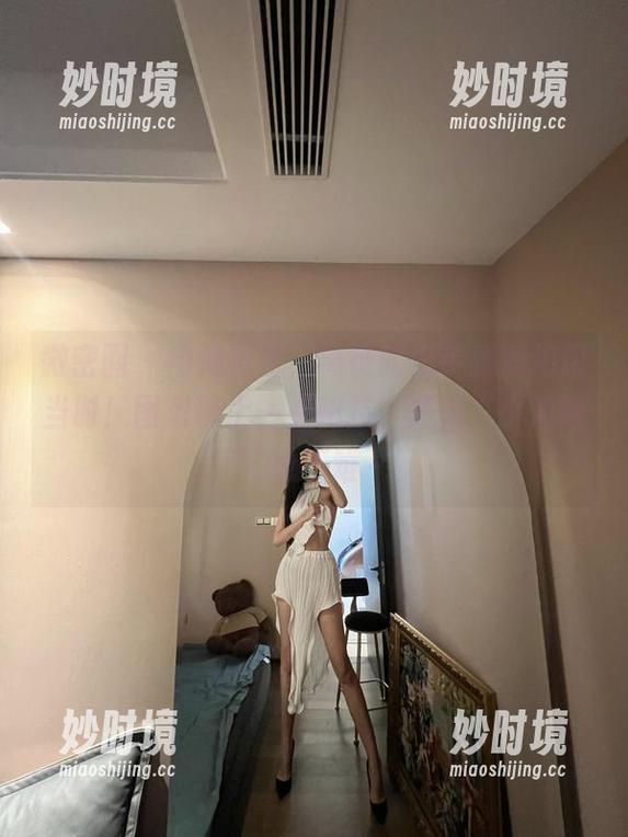 微密圈 - 向海而生，葛征的水手服私拍记当时！图包带上一点秘技，成为“小海狸”也不难～-妙时境