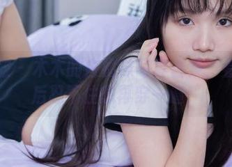 袜啵啵 - 木木的白棉袜写真合集：看过之后忍不住想再穿一遍！