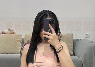 微密圈 - 看铁锤姐姐如何用空姐全套绣出天空的美丽图案！