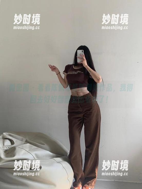 微密圈 - 看看陈佩奇最新御姐作品，我得回去好好翻翻我的衣柜了！-妙时境