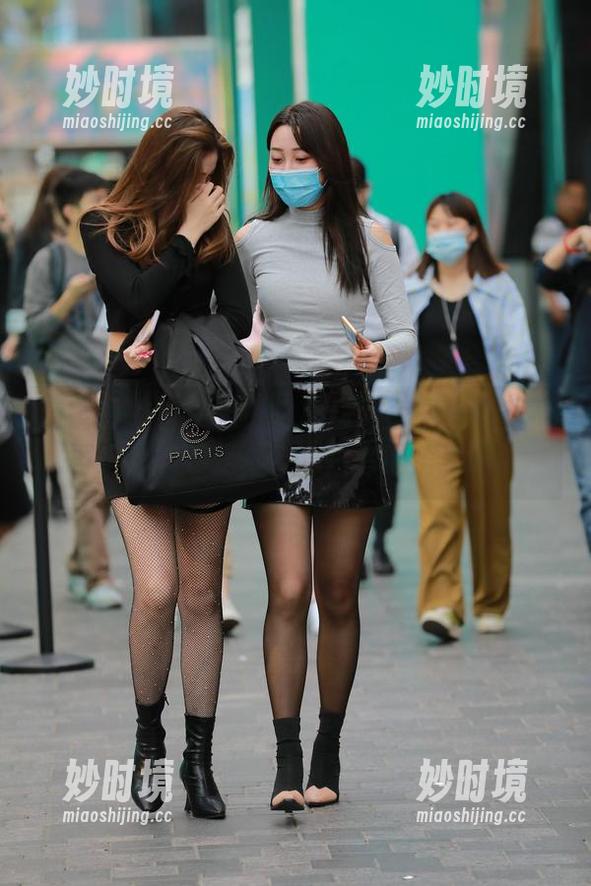 魔镜街拍 - 你瞧！凯恩最新套图：雨季不再来，明明是一个求雨者的信号吧？-妙时境